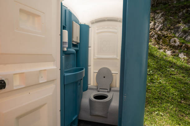 Best Porta potty delivery and setup  in Dimmitt, TX